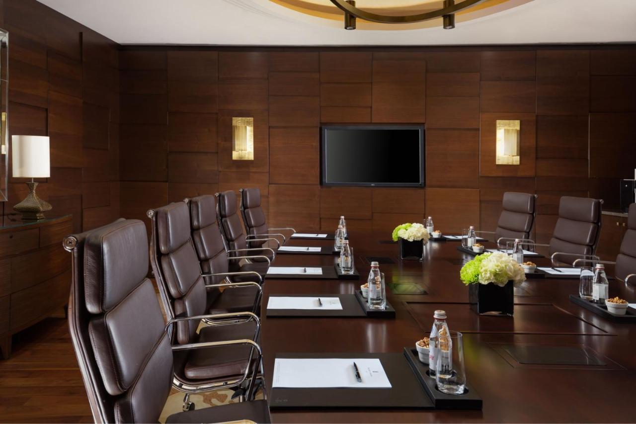 The Ritz-carlton, 5* Almaty