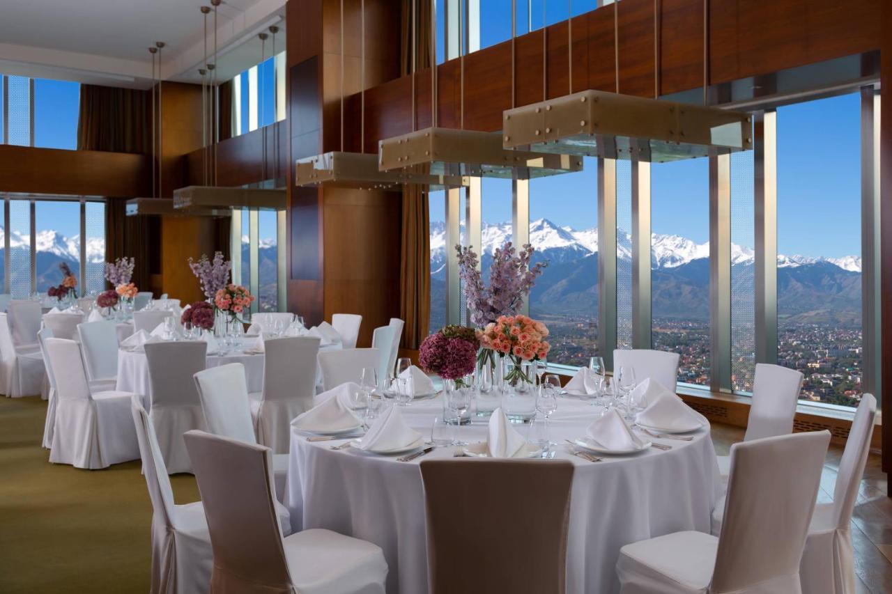 The Ritz-carlton, होटल